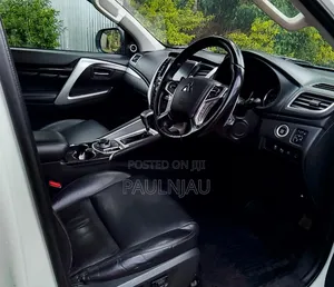 Mitsubishi Pajero 2019 White