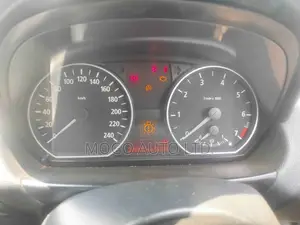 BMW 120i 2006 Brown