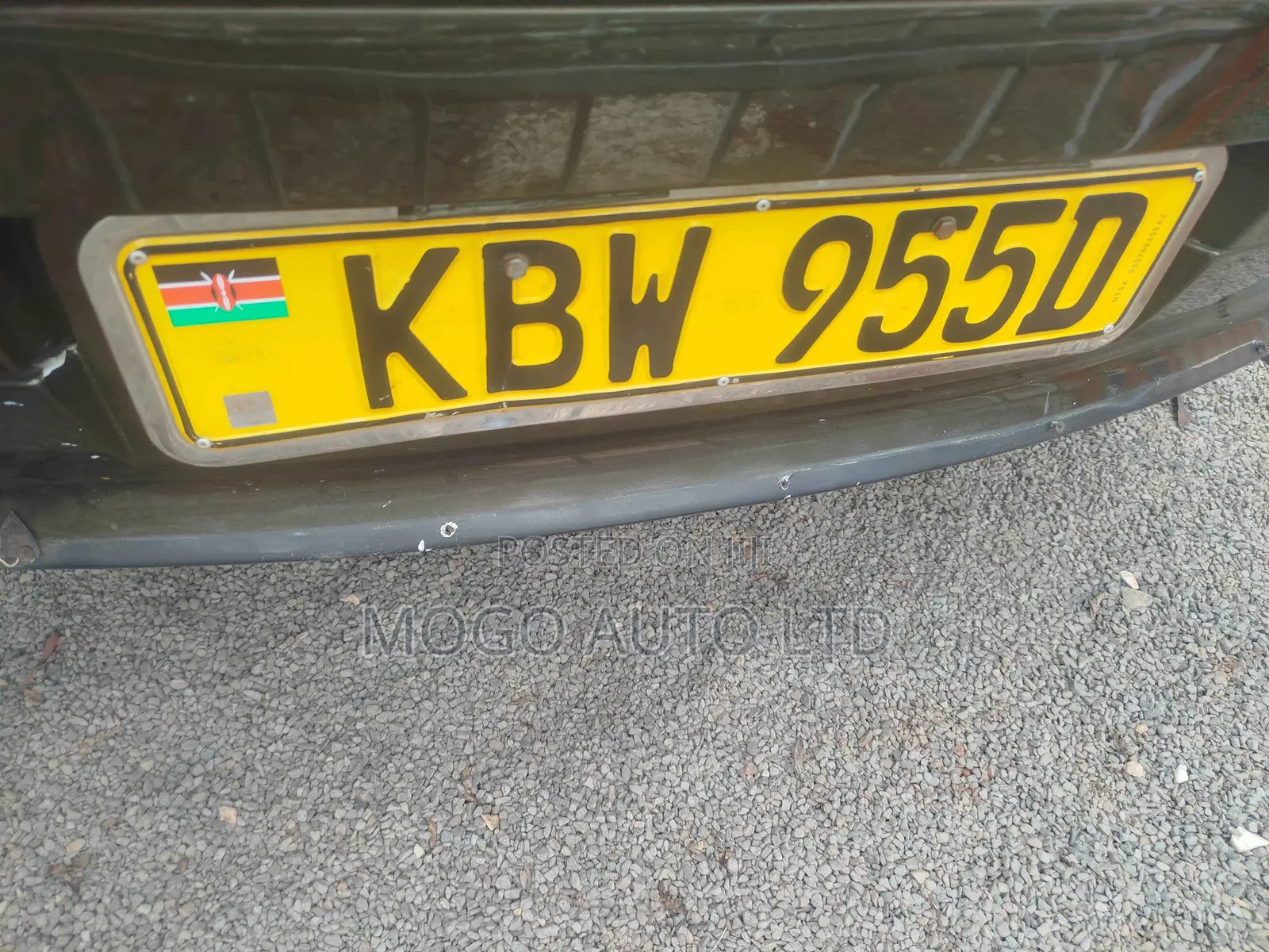 BMW 120i 2006 Brown