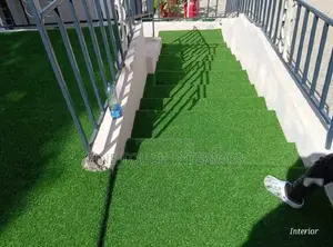 Fresh Green Look Grass Carpet