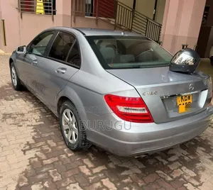 Mercedes-Benz C180 2013 Gray