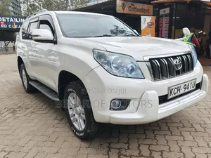 Toyota Land Cruiser Prado 4.0 Petrol TZ-G 2013 White