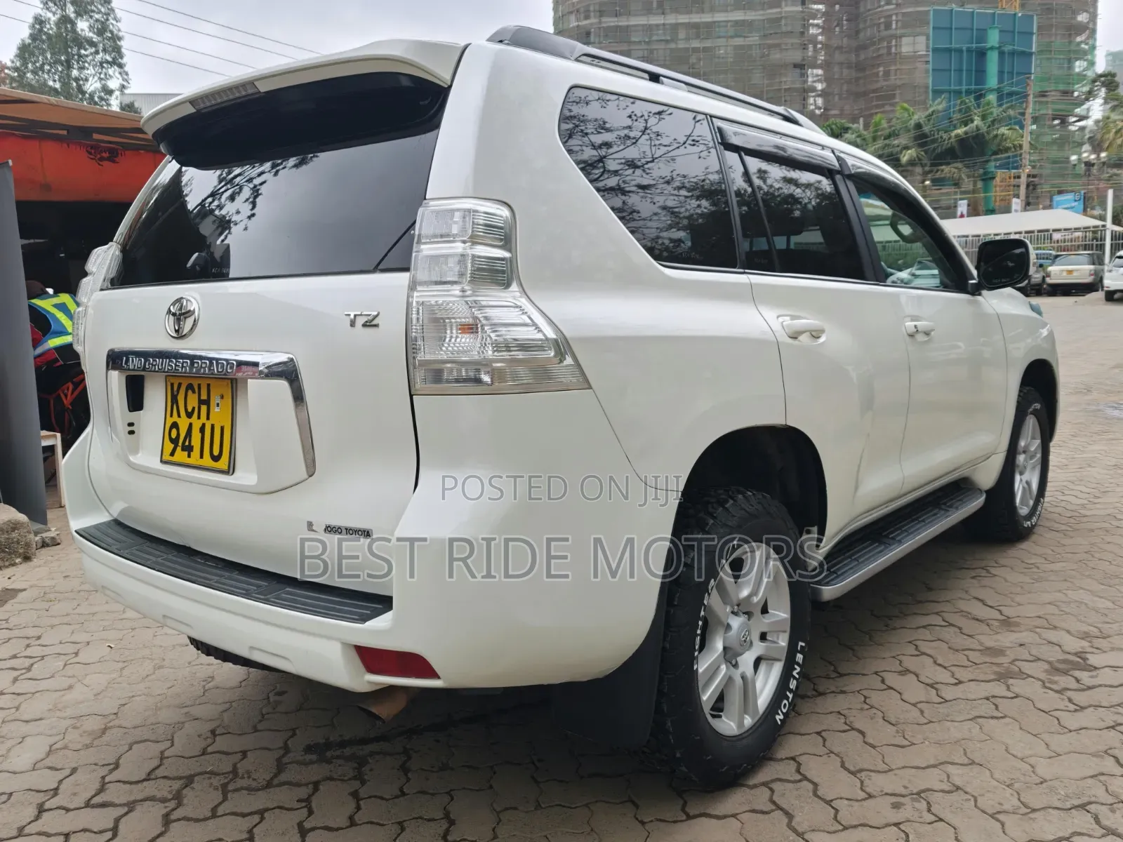 Toyota Land Cruiser Prado 4.0 Petrol TZ-G 2013 White