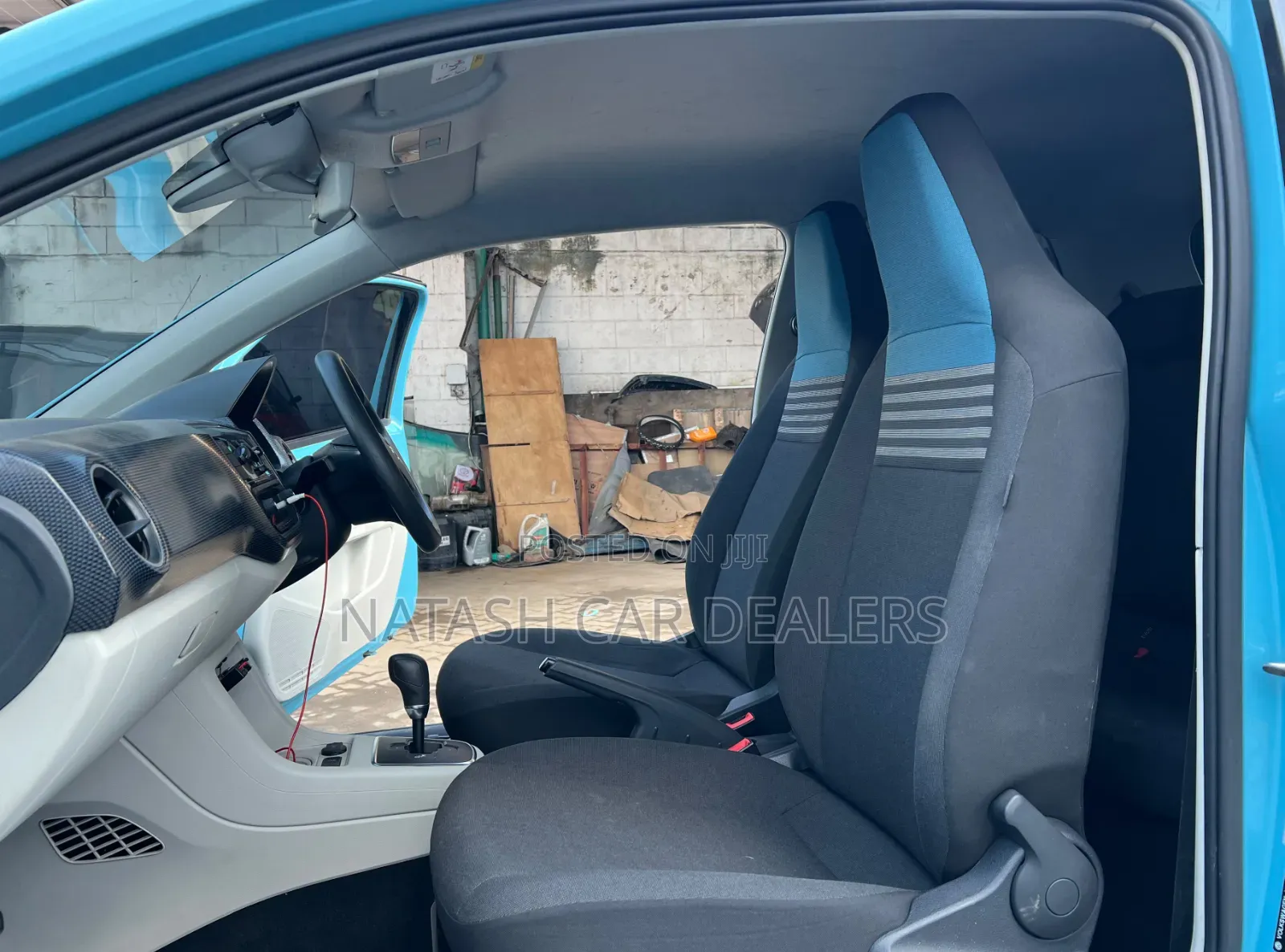 Volkswagen Up 2017 Blue