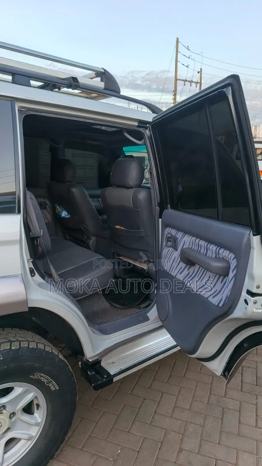 Toyota Land Cruiser 1999 Silver