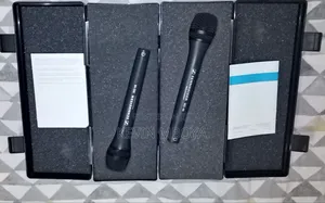 Sennheiser MD 46 Microphone.