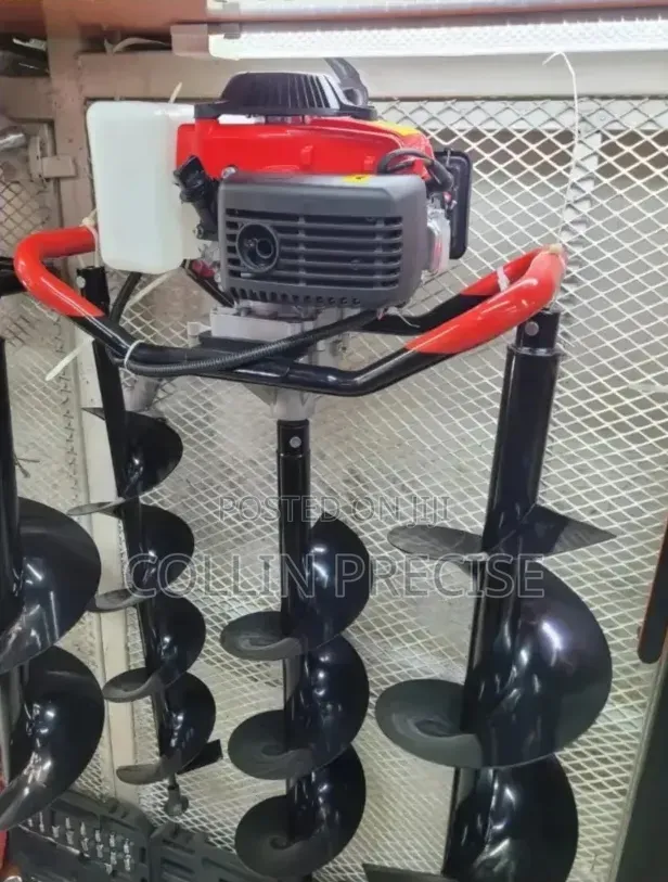 4 Stroke Earth Auger With 3 Blades