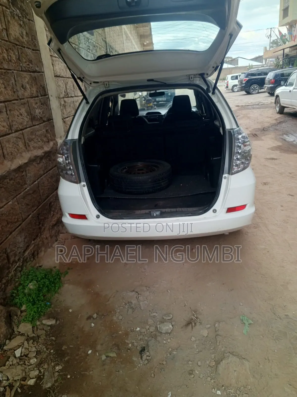 Honda Shuttle 2015 White