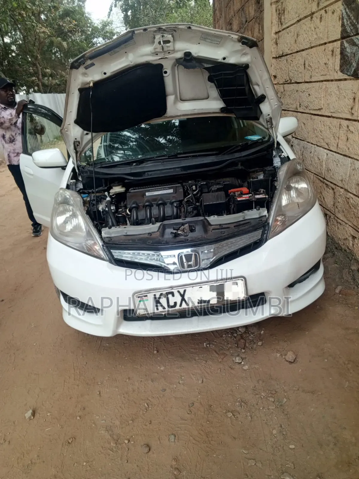 Honda Shuttle 2015 White