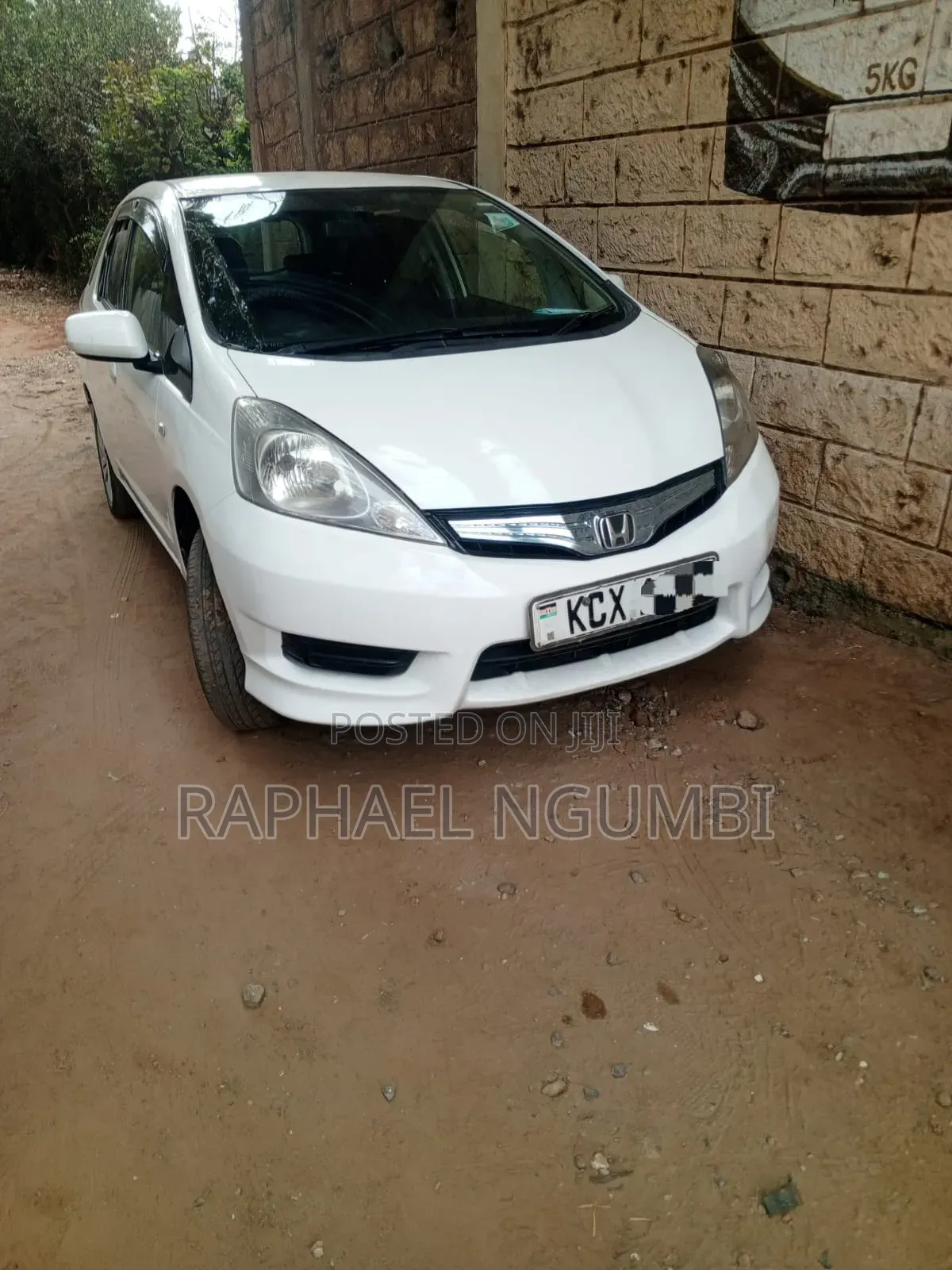 Honda Shuttle 2015 White