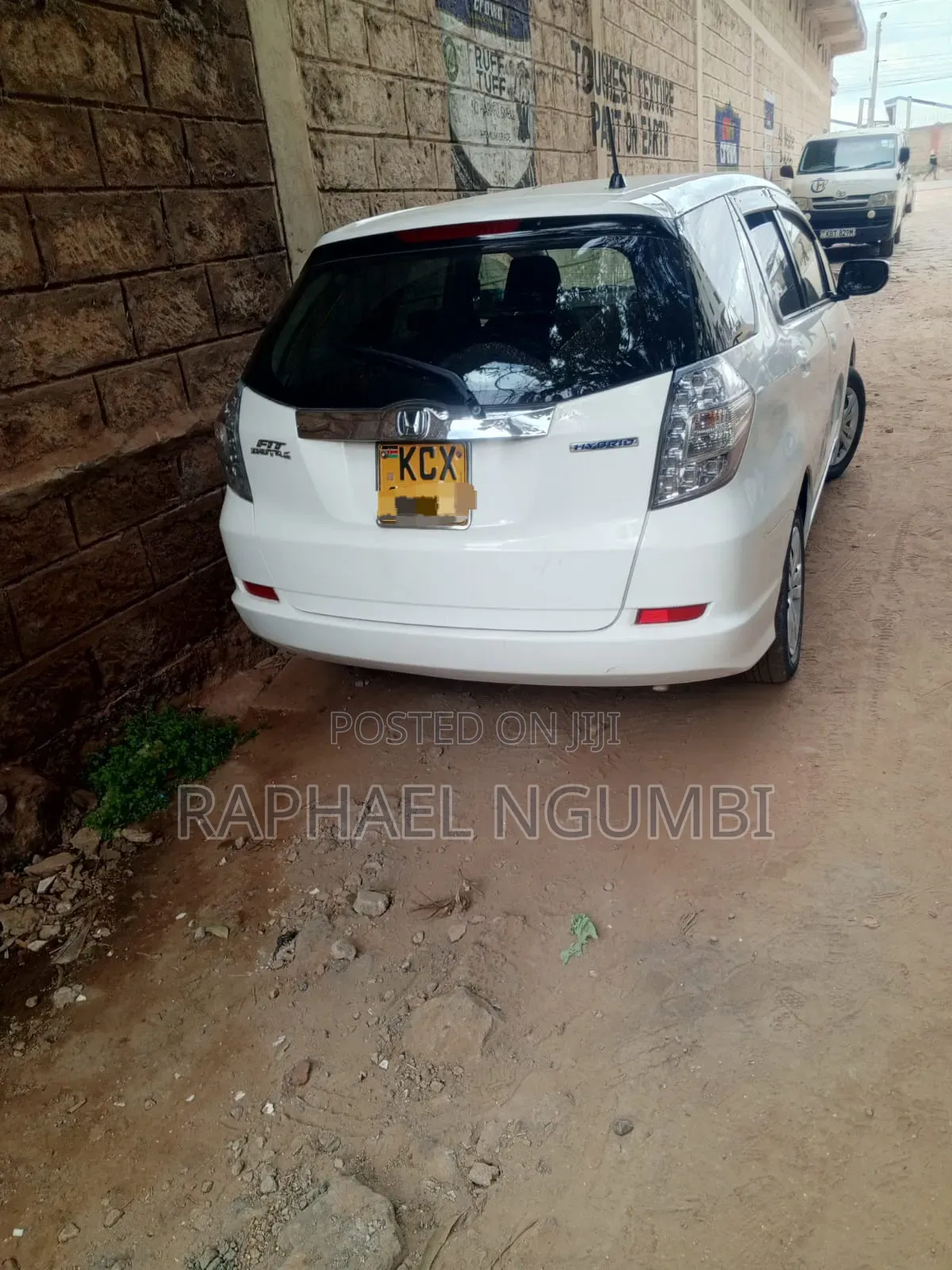 Honda Shuttle 2015 White