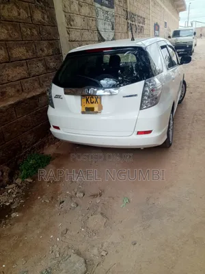 Honda Shuttle 2015 White