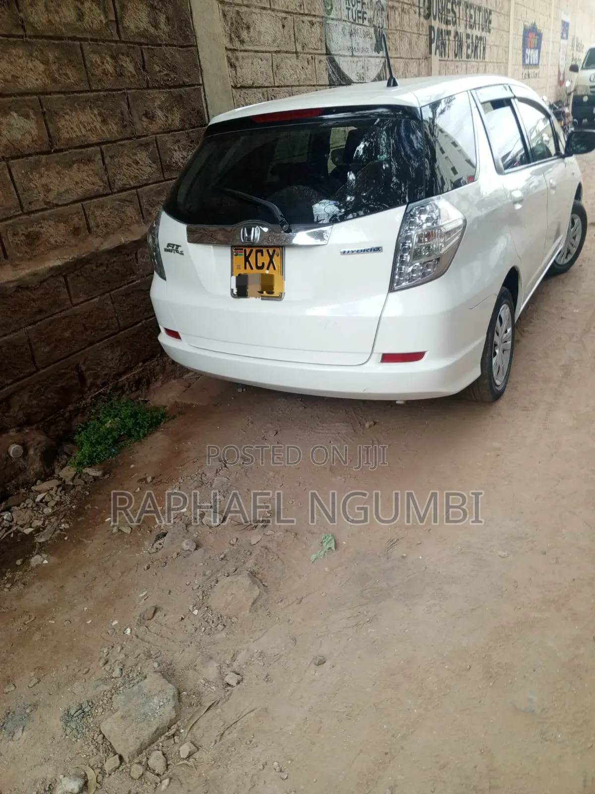 Honda Shuttle 2015 White