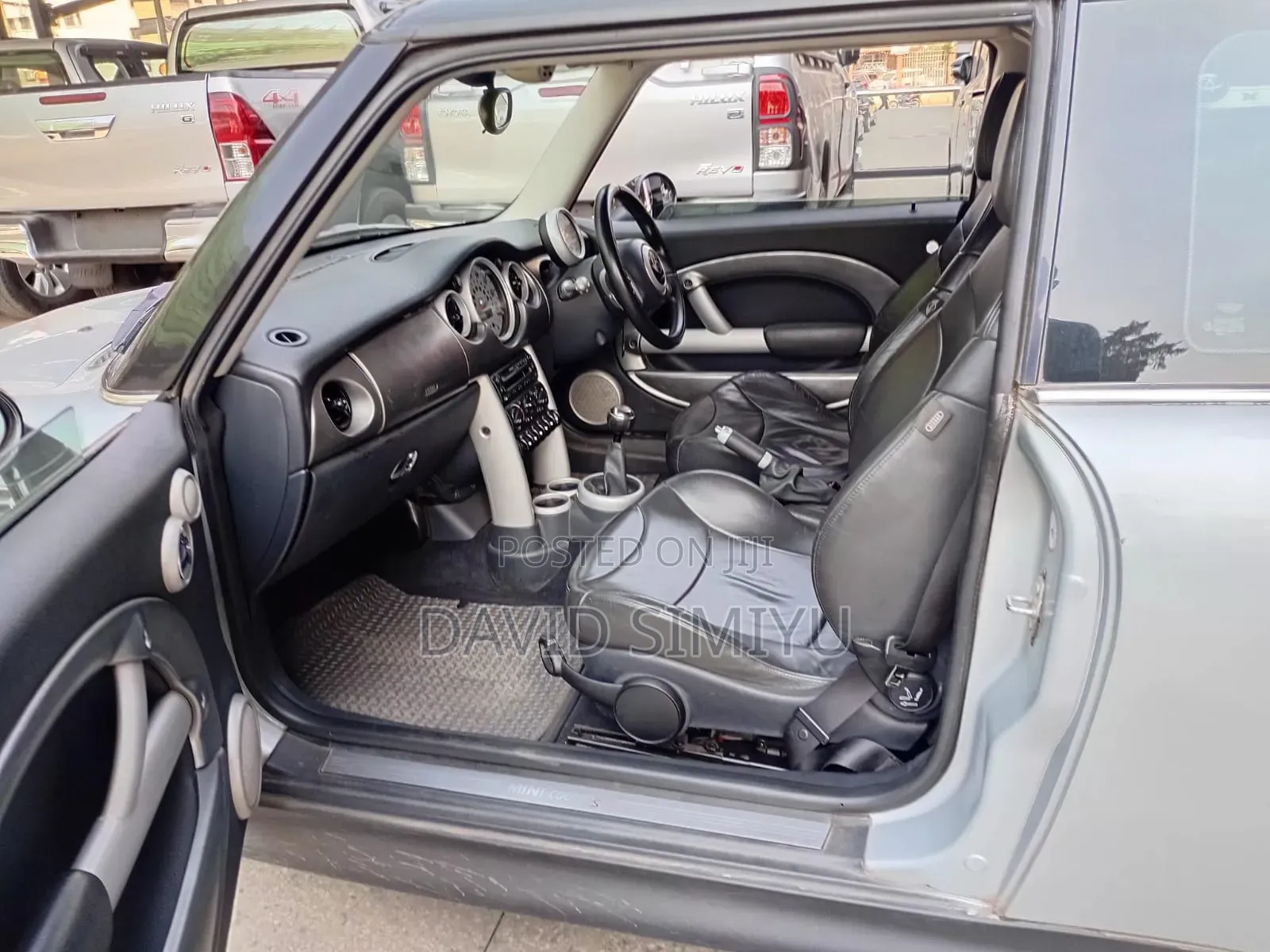 Mini Cooper Base 2003 Silver