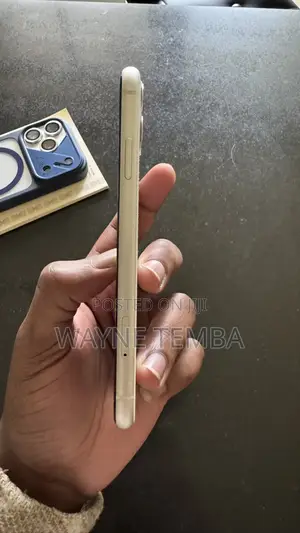 Apple iPhone 11 256 GB White