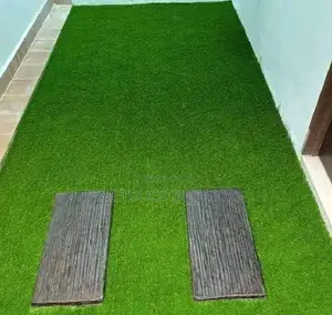 Artificial Runners & Walk Ways Grass Carpets