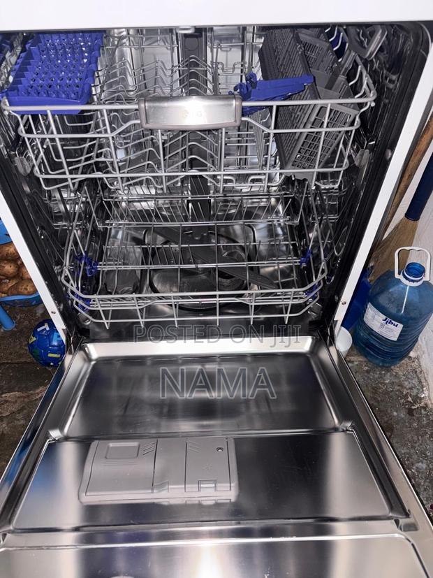 Dishwasher - thumbnail 2