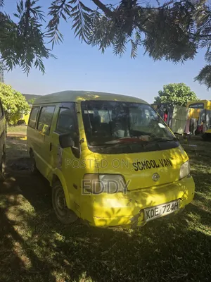 Nissan Vanette 2014