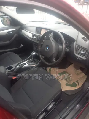 BMW X1 2011 Red
