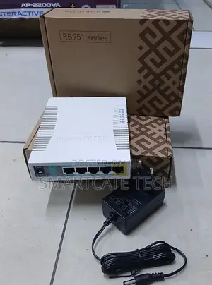High Power Mikrotik Rb951ui-2hnd 2.4ghz Ap 5 Ethernet Ports
