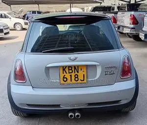 Mini Cooper Base 2003 Silver