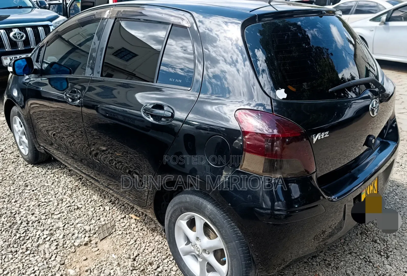 Toyota Vitz 2010 Black