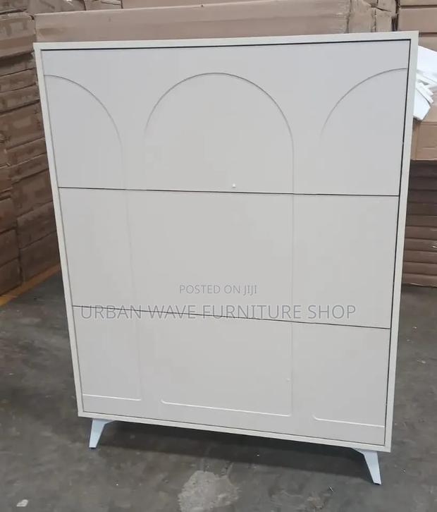 Side Drawers