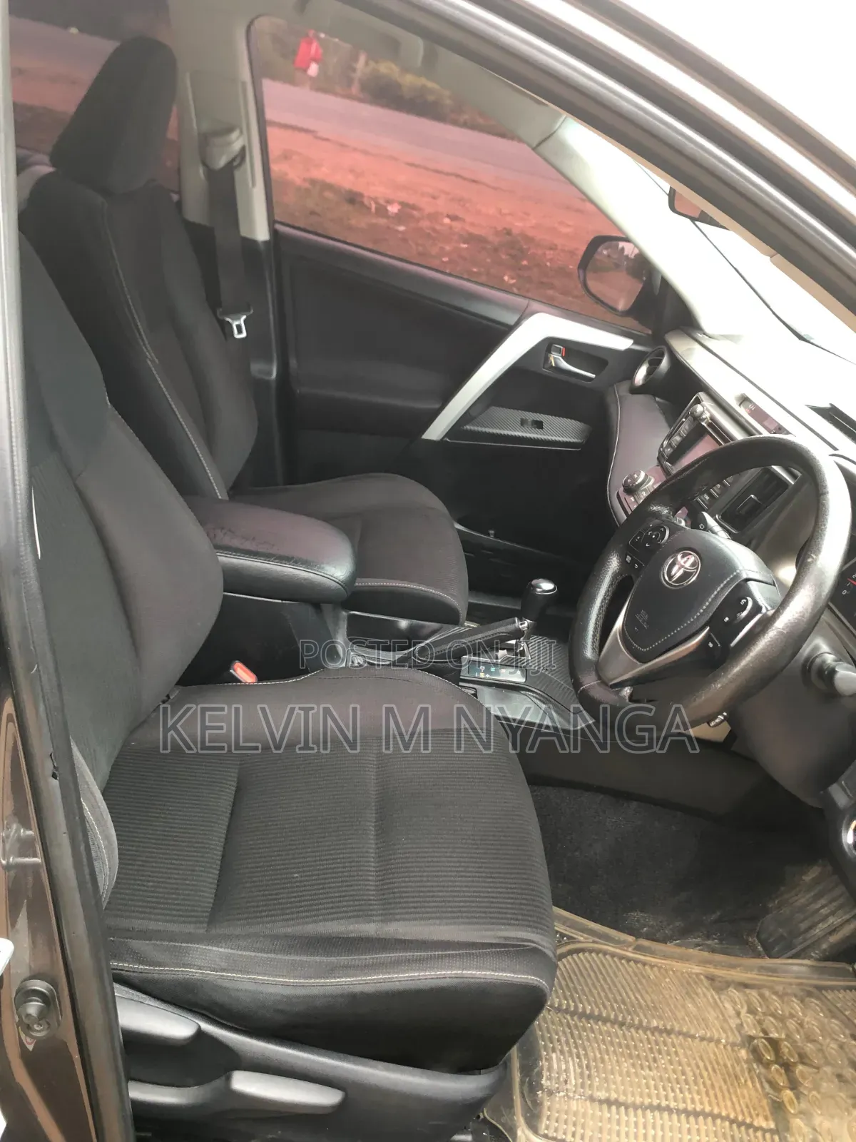 Toyota RAV4 LE 4dr SUV AWD (2.5L 4cyl 6A) 2015 Gray
