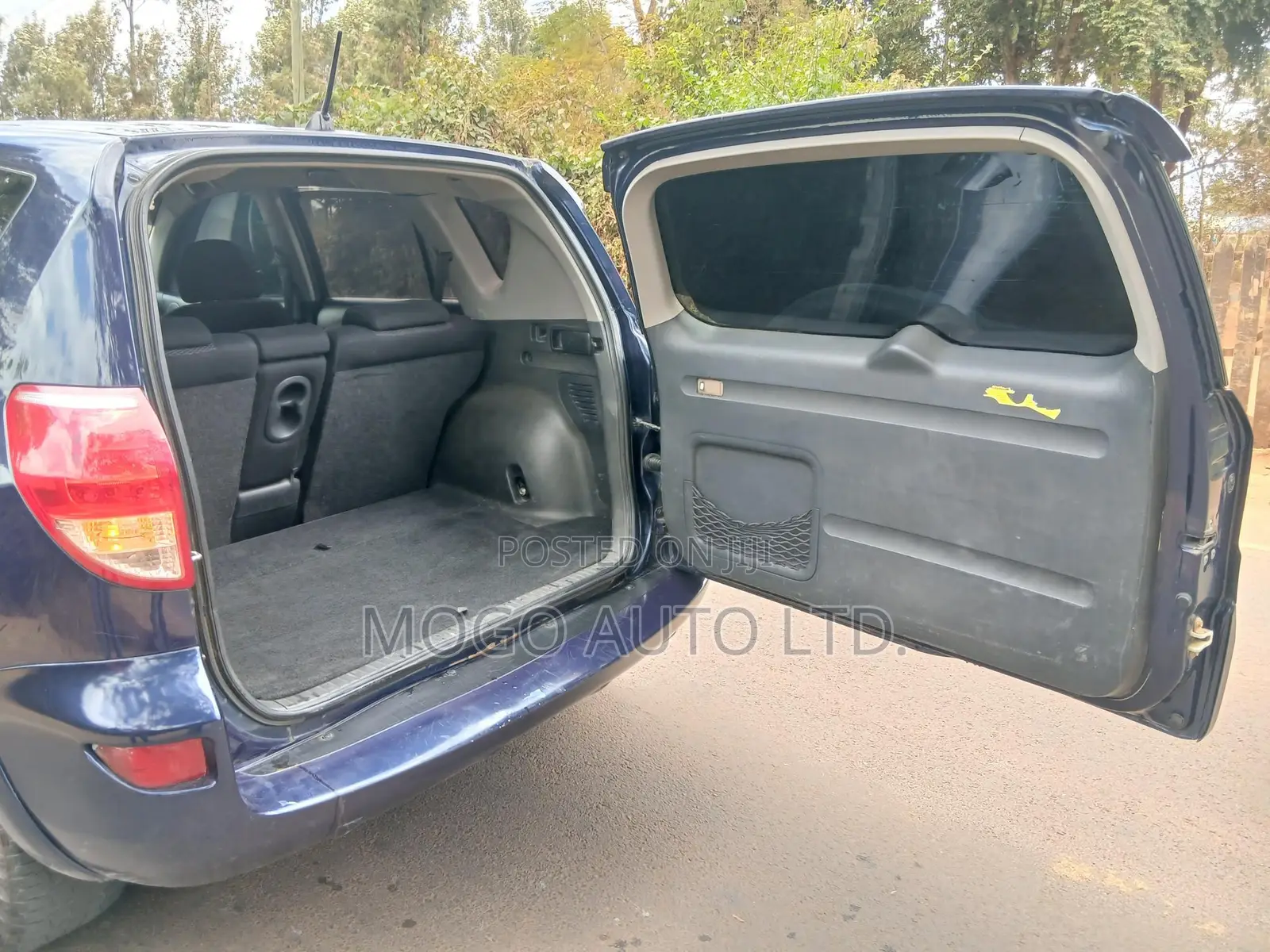 Toyota RAV4 2007 Blue