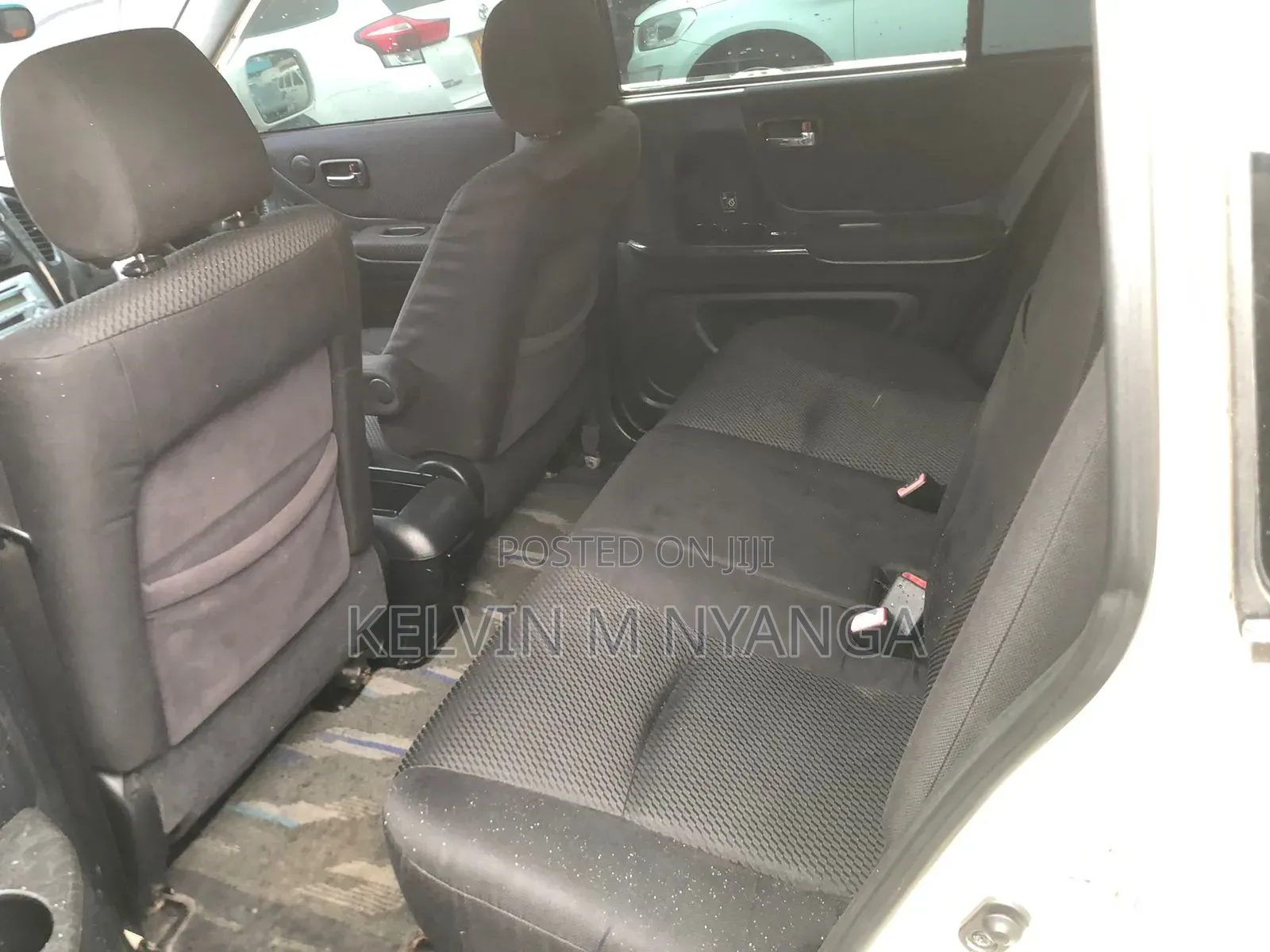 Toyota Kluger 2003 White