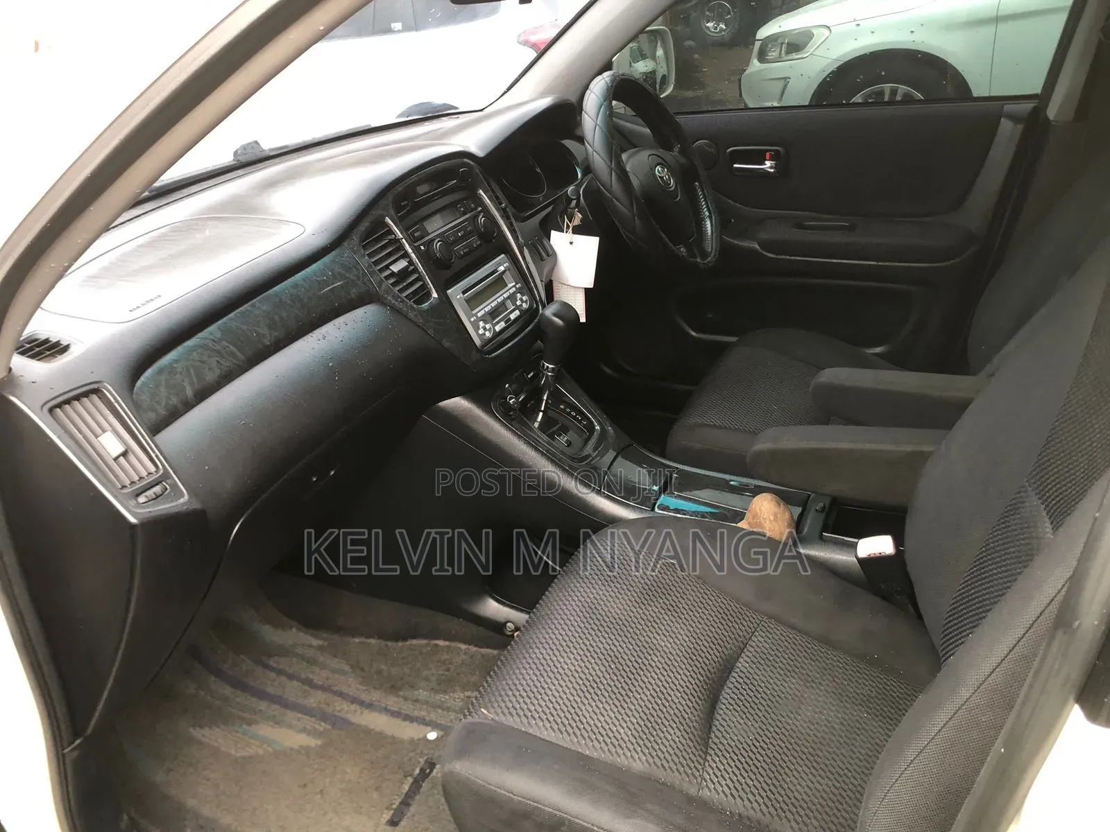 Toyota Kluger 2003 White