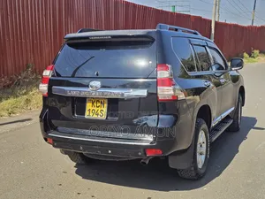 Toyota Land Cruiser Prado 2013 Black