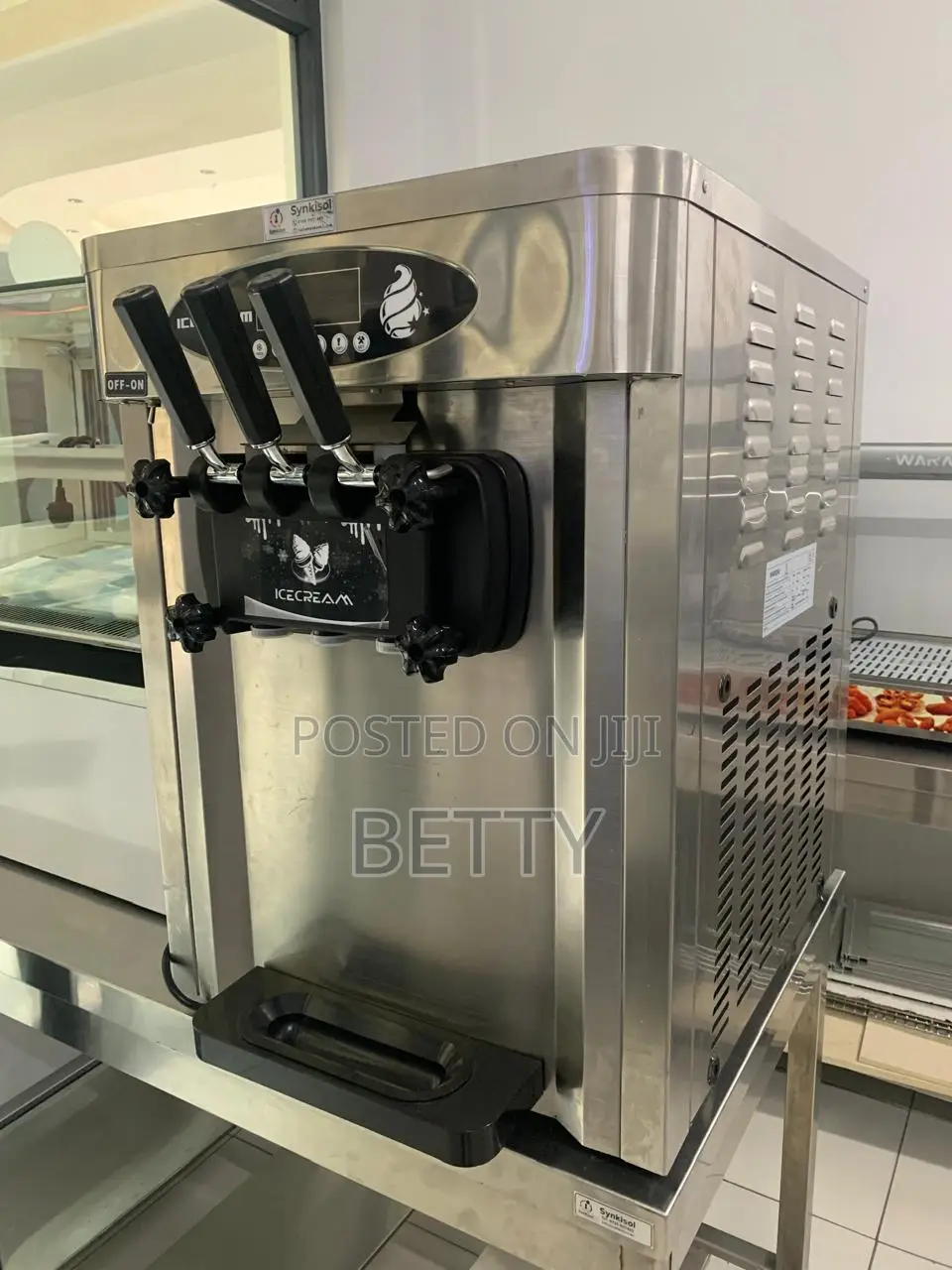 Ice Cream Machine
