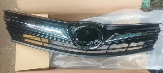 Toyota Fielder/Axio 2012 Front Grille - thumbnail 2
