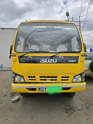 Isuzu NQR 2019 Yellow