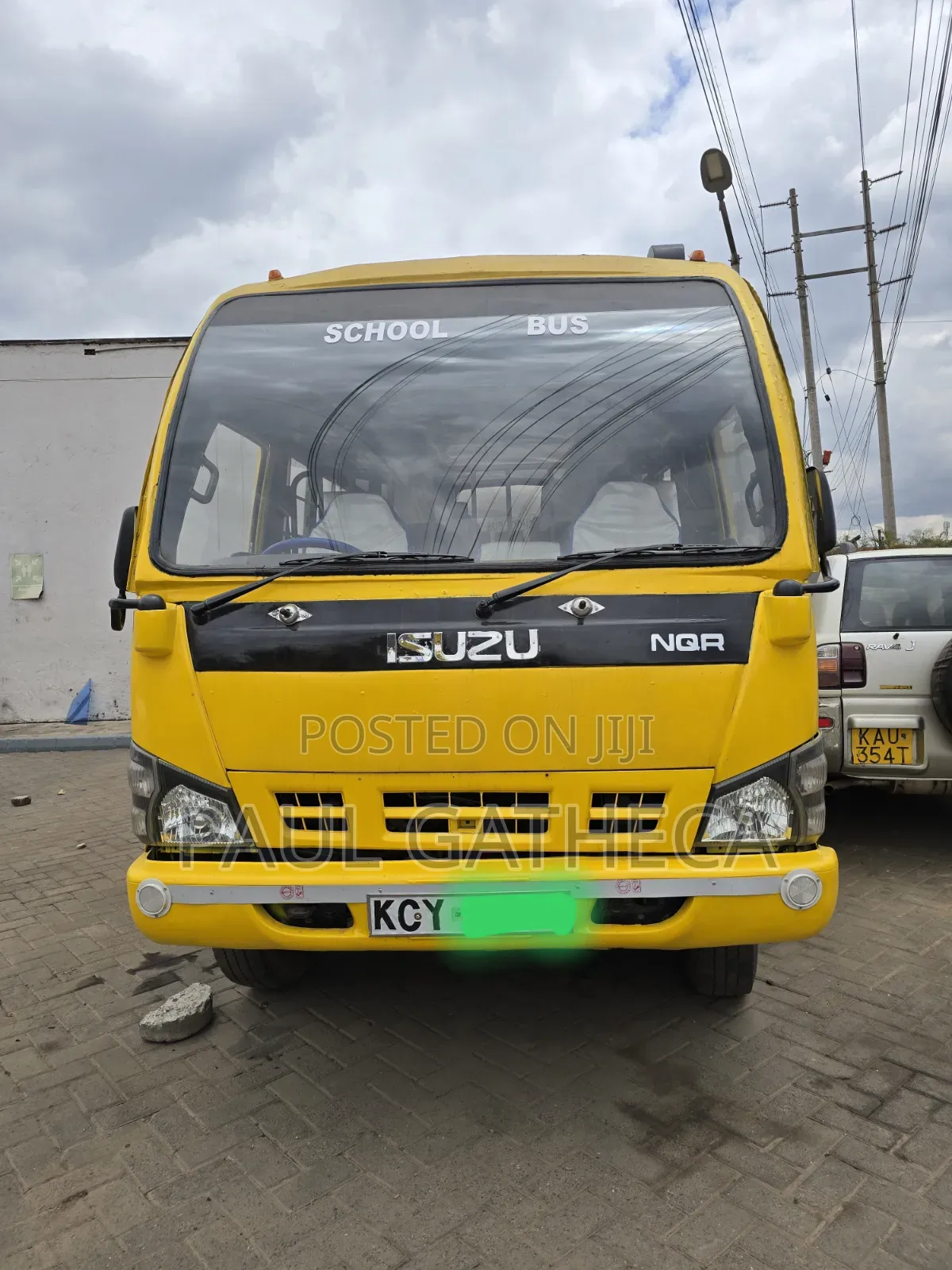 Isuzu NQR 2019 Yellow