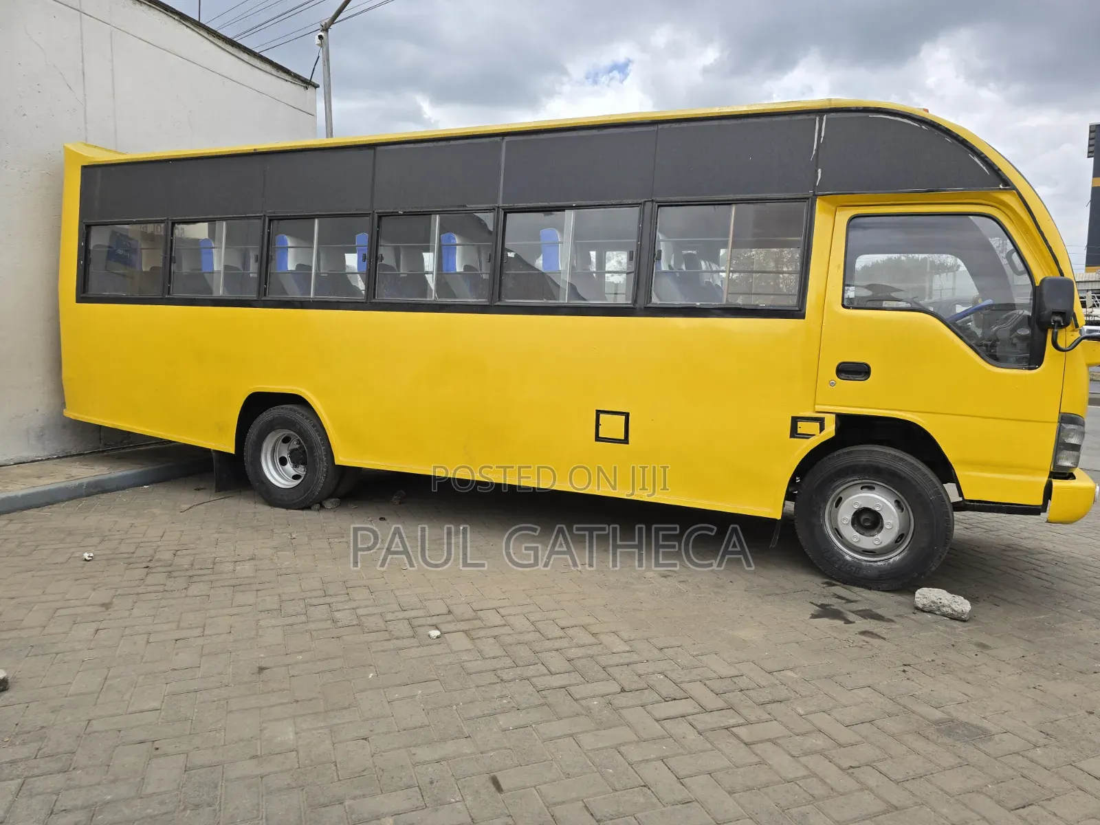 Isuzu NQR 2019 Yellow