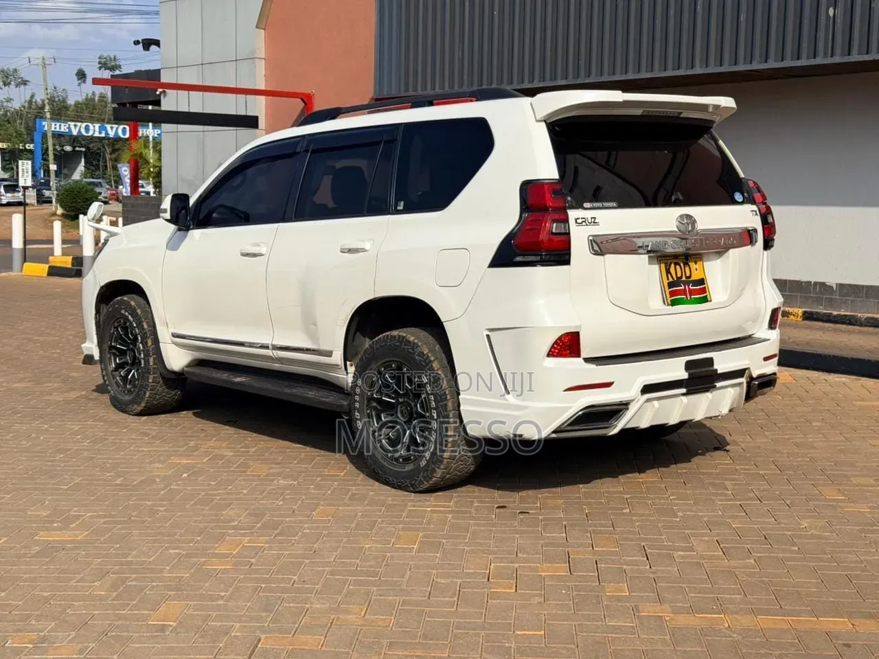 Toyota Land Cruiser Prado 2014 White