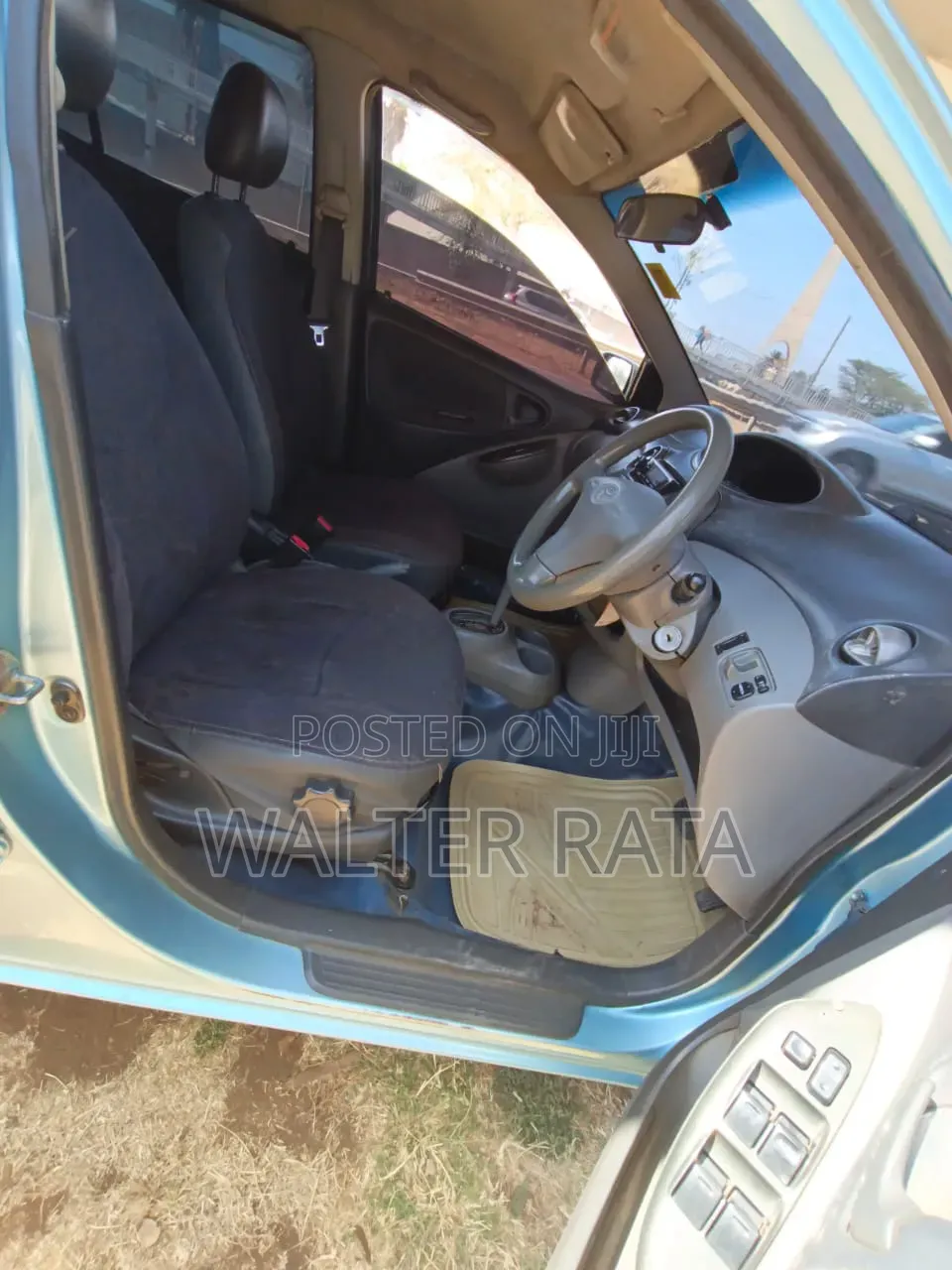 Toyota Vitz 2001 Blue