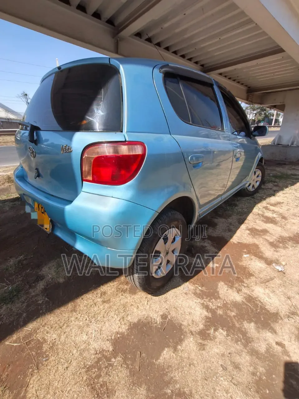 Toyota Vitz 2001 Blue