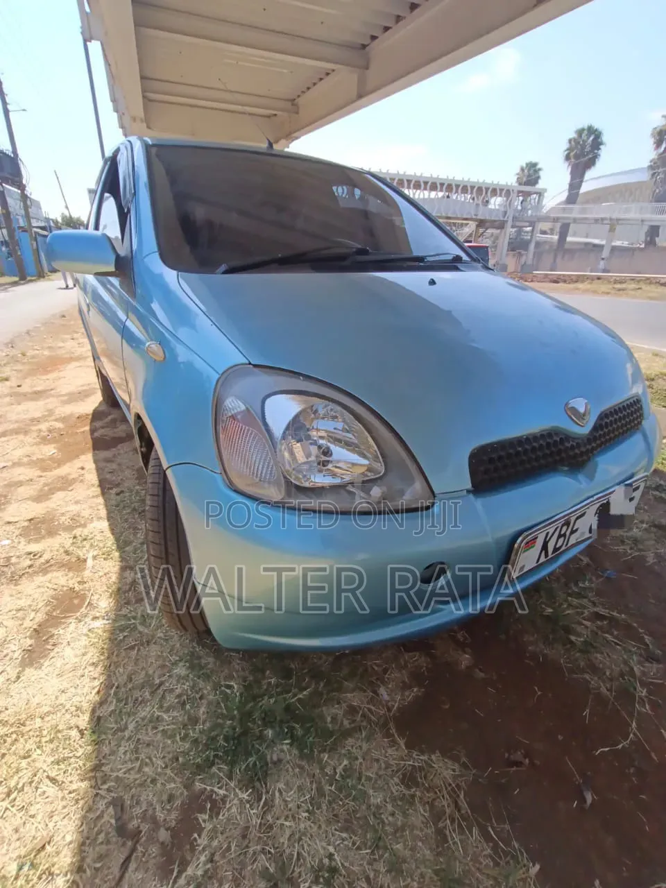 Toyota Vitz 2001 Blue