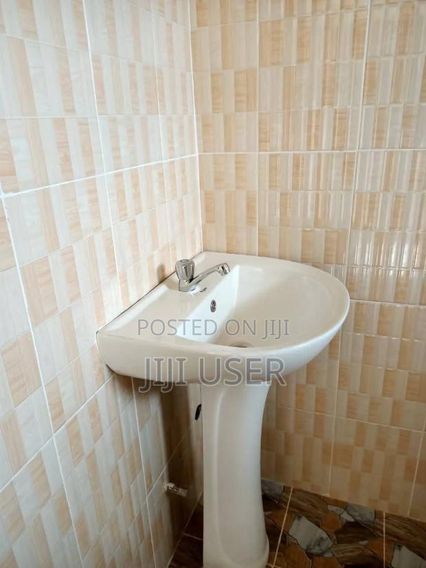 Two Bedroom, Maraba 15k - thumbnail 5