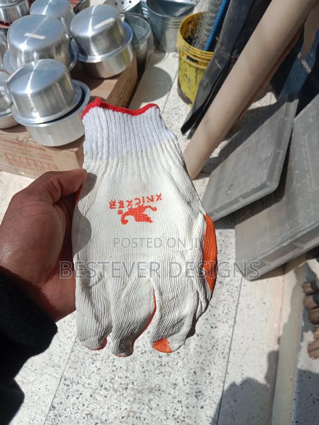 Construction Gloves - thumbnail 3