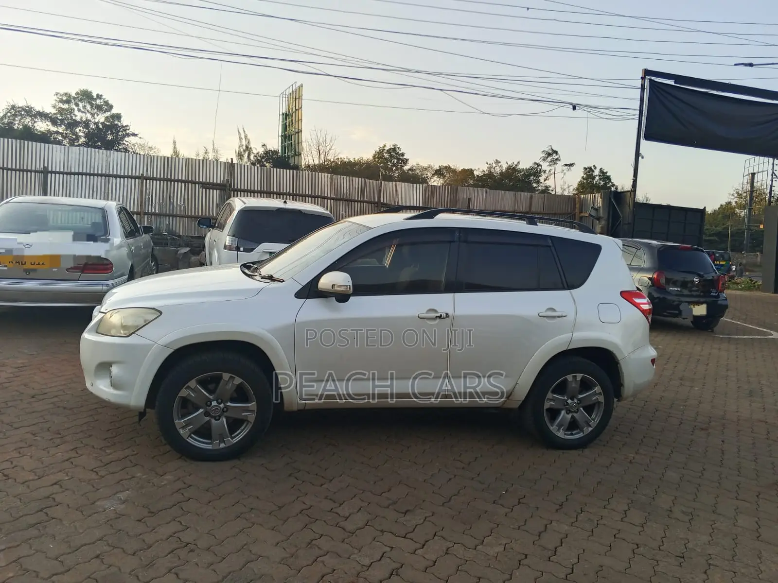 Toyota RAV4 2009 White