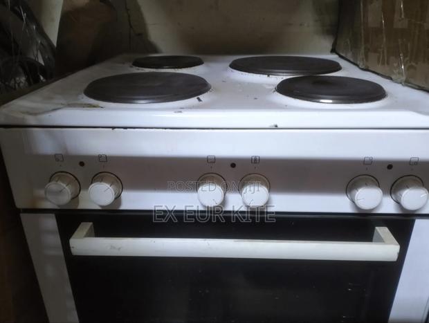 Bosch Electric Cooker - thumbnail 2