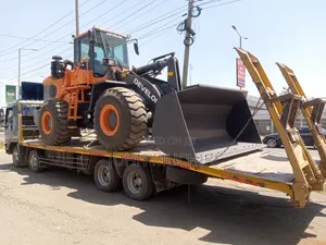 Low-Bed Truck for Machine Transport