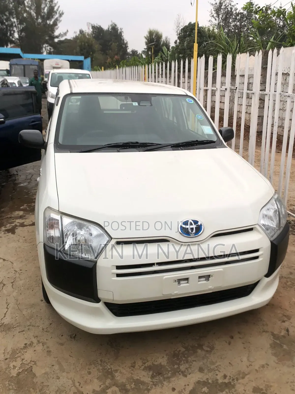 Toyota Probox 1.5 DX 2WD 2019 White