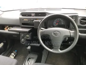 Toyota Probox 1.5 DX 2WD 2019 White