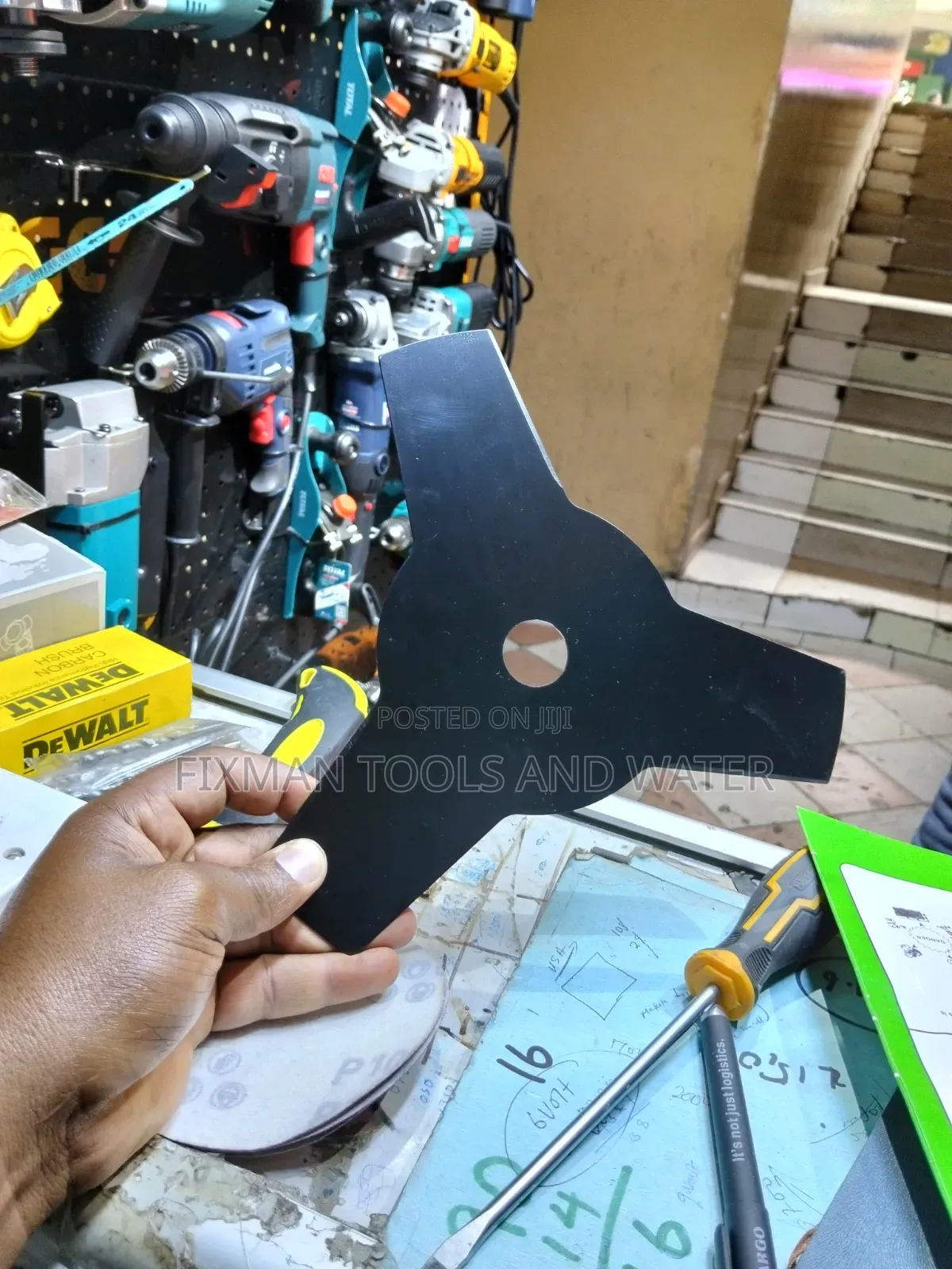 New Professional Brush Cutter Machine Petrol and 2 Blades