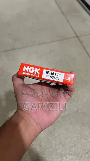 NGK Iridium Spark Plug IFR6T11 - Toyota 90919-01210